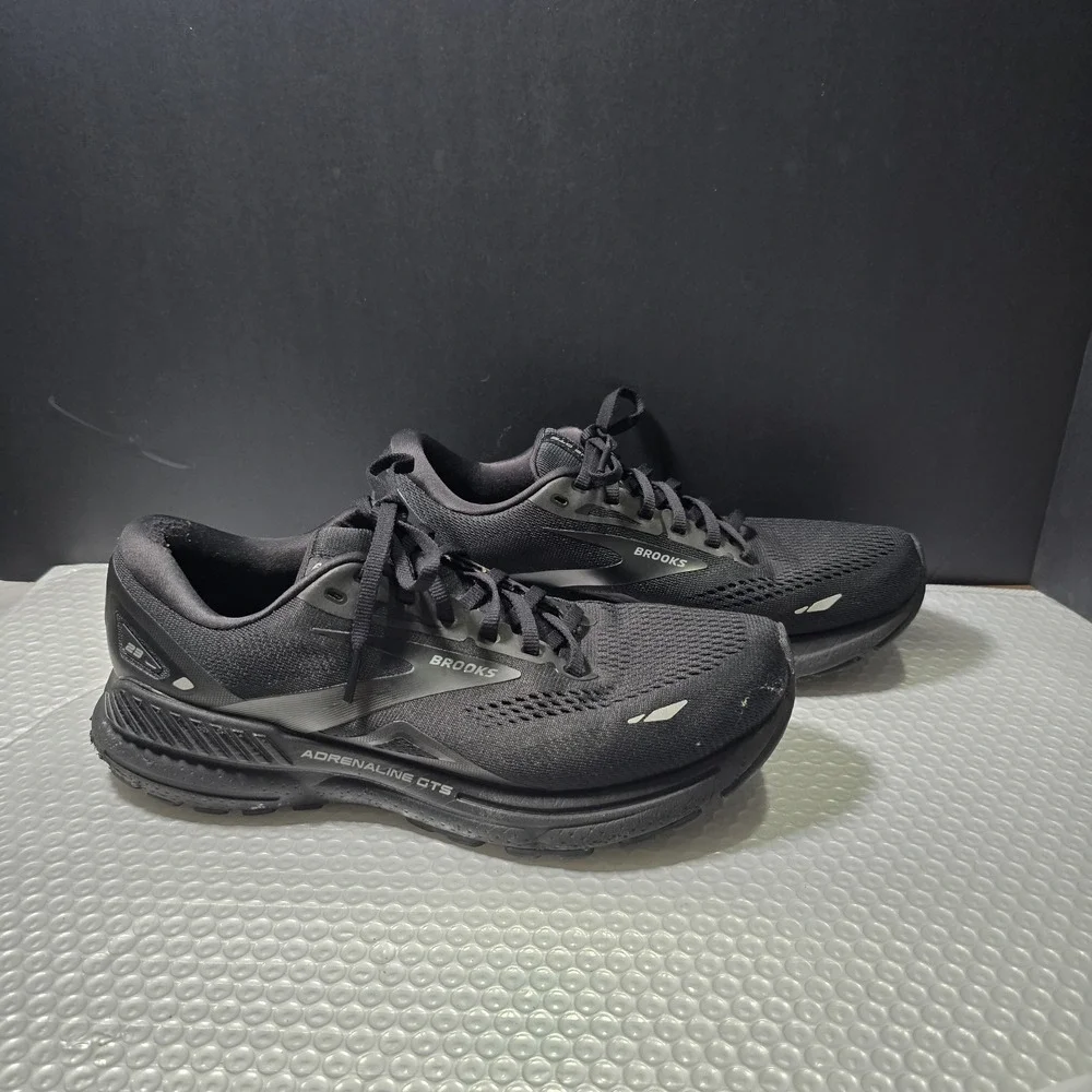Brooks product pair